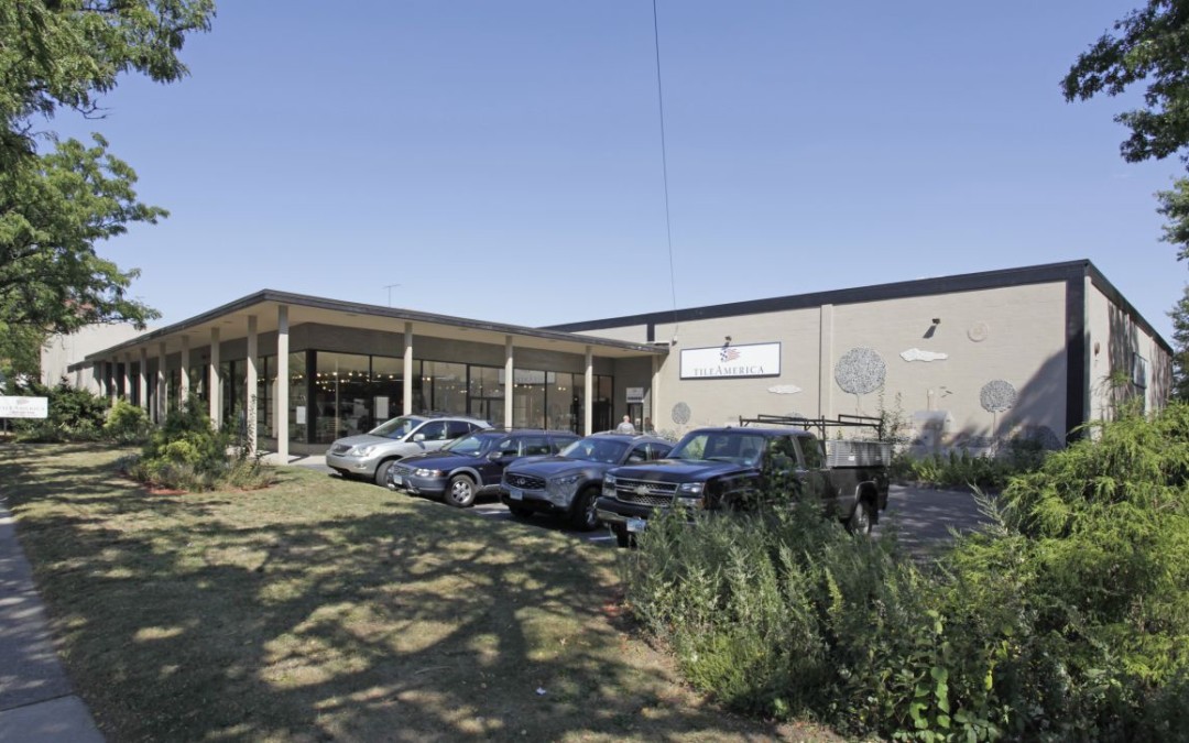 Electrical Contractors Lease 10K SF Storage Space In New Haven