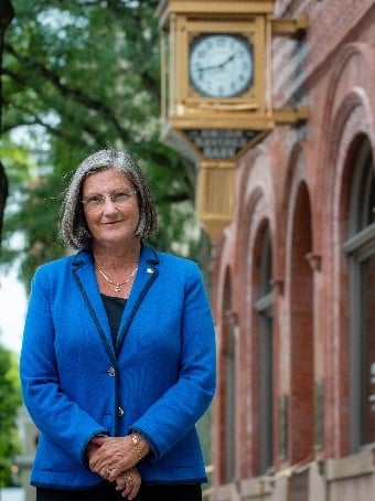 Union Savings Bank’s Merkle Named CBA’s First Woman Chair