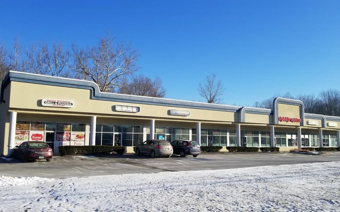 Wallingford Retail Plaza Sells to Investor