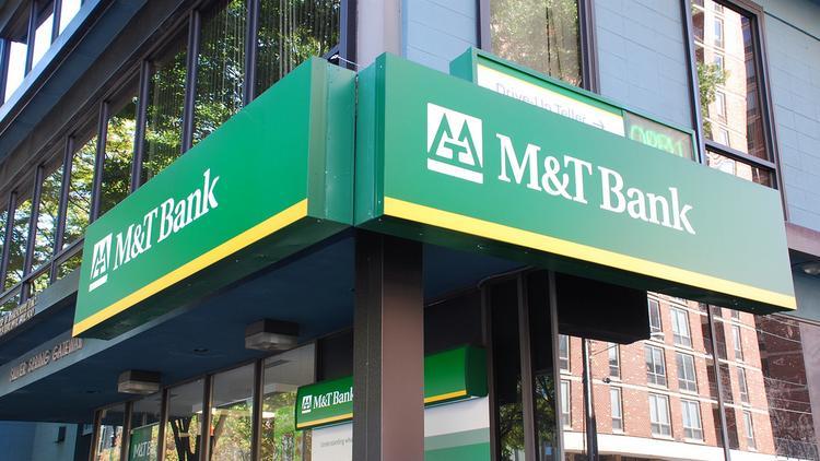 M&T Bank Hires Lamont Communications Advisor
