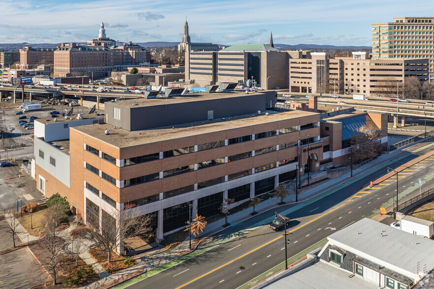 Hartford Courant Offices Head to Auction Block