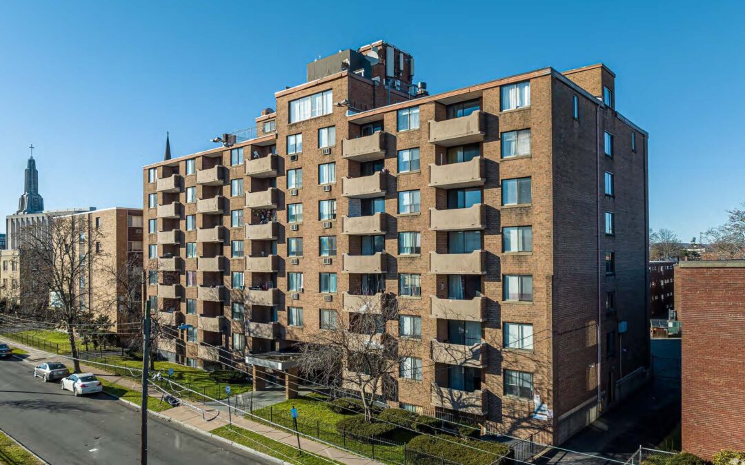 Hartford Apartments Trade for $6.7M